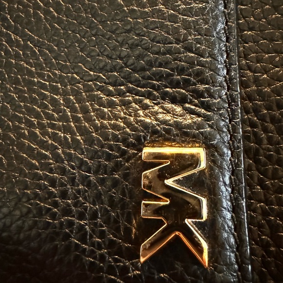 Michael Kors Black Crossbody Messenger Bag w/Gold Tone Snaps, Buckles & Monogram - Picture 4 of 11